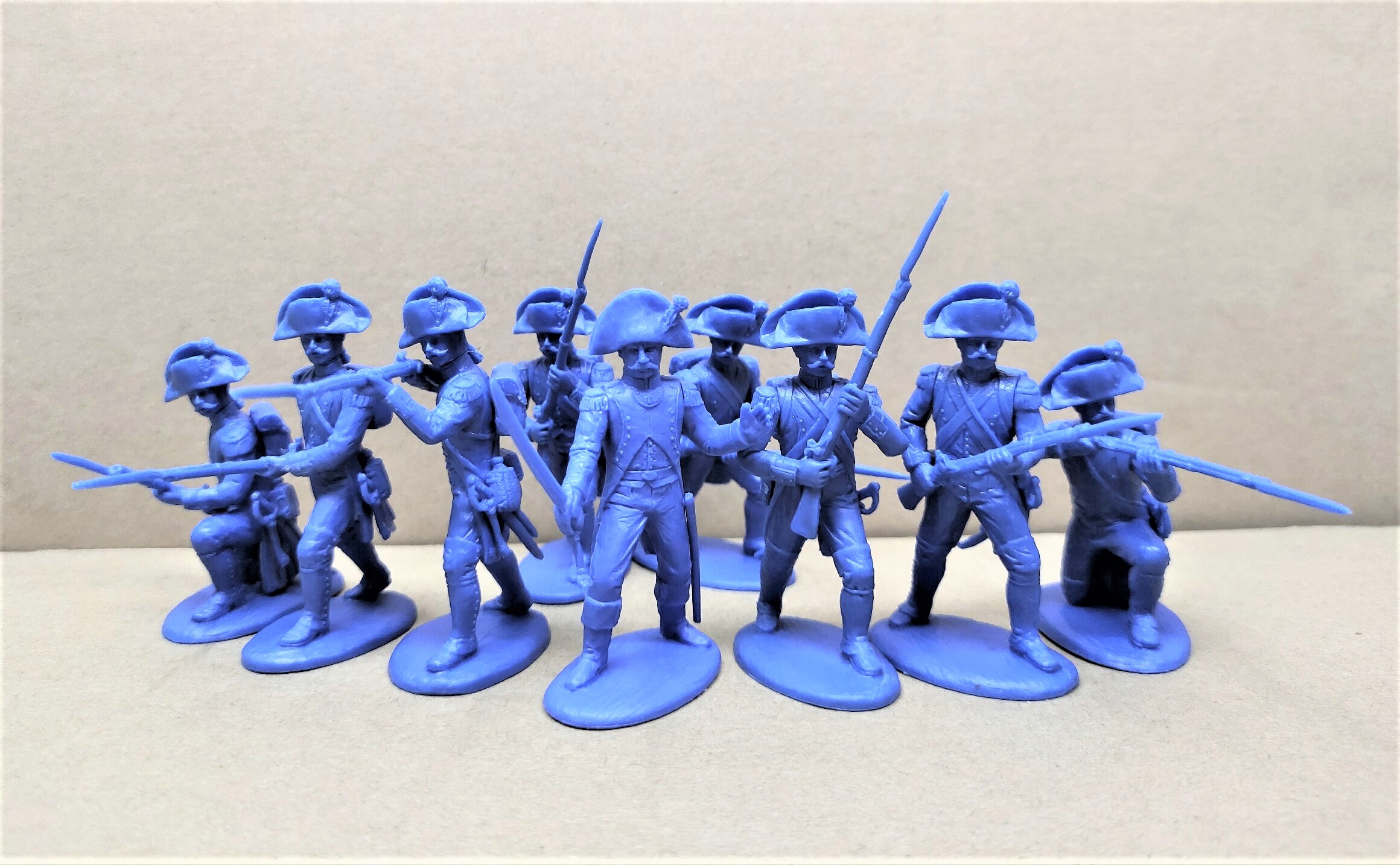 54 BCF 01	      Grenadiers in bicorne (1805)